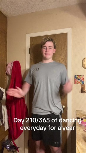 Fridge (@fridgelegend)’s video of dance