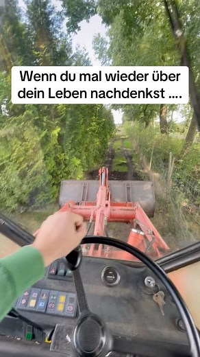 Gammiland on Instagram: "Ohne Radlader biste nackig! #gammiland #golf #radlader #gartengestaltung"