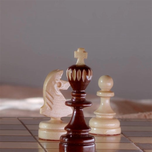 The leaders who will define 2026 are transforming their consciousness today. Everyone else is still optimizing obsolete paradigms. The difference is already visible. While most executives attend another leadership workshop teaching 2015 frameworks, a select few are rewiring their inner operating systems for quantum complexity. While the majority debates AI strategy with minds trained for linear thinking, the emerging leaders develop consciousness that naturally navigates paradox. While tradition