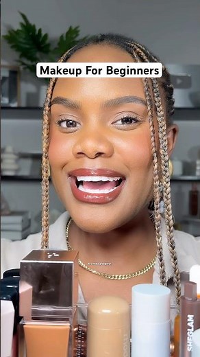 If you’re a beginner at applying makeup, here’s everything you need for a full face