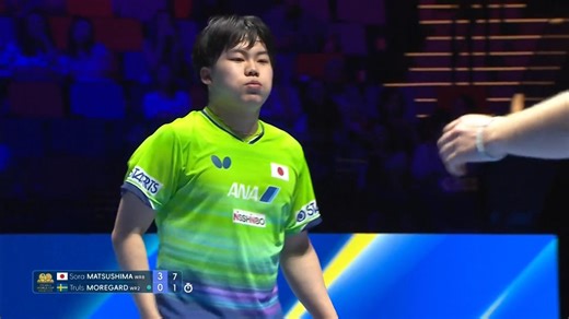 正直、この試合は鳥肌立った。世界2位のトルルス・モーレゴードを相手に、4-0のストレート勝ち。しかも内容が圧倒的すぎる。松島輝空の何が凄いって、「崩れない」こと。トップ選手同士の試合って、どこかで流れが揺れる瞬間があるけど、今回それが一切なかった。常に自分のリズムで、相手に何もさせないまま終わらせた印象。特に感じたのは、技術だけじゃなく“試合の支配力”。配球、間の取り方、メンタル…全部がハイレベルで噛み合ってる。あれだけの相手に11-1で締めるのは、もう実力差がどうこうじゃなく「格の違い」を感じるレベル。ここまで来ると、勢いとかじゃない。本物。準決勝進出で銅メダル以上確定。この結果ももちろんすごいけど、それ以上に“勝ち方”がエグい。日本卓球界、間違いなく次のフェーズに入ってる。松島、やっぱり凄すぎる。#ゆーきこーち