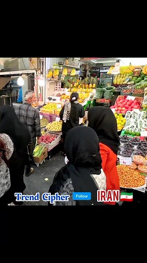 Iran is a prime destination for food lovers, boasting one of the world's most intricate and delicious Persian cuisines. It goes far beyond kebabs, featuring aromatic stews like Ghormeh Sabzi and Fesenjan, often paired with saffron rice. The culinary arts, along with the vibrant, traditional handicrafts found in every city's bazaar (like intricate rugs and pottery), offer a profound immersion into Persian culture. ​🇮🇷🇮🇷🇮🇷 ​ایران، دنیا کے سب سے زیادہ پیچیدہ اور لذیذ فارسی کھانوں کی وجہ سے کھ