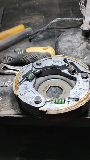 CVT Clutch Spring Remover/Installer Tool - Efficient and Easy-to-Use