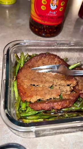 Gomez_theUPSman (@the_ups_guy)’s videos with původní zvuk - it goes if you let it