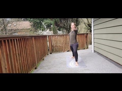 8-Min Energizing Yoga Flow 🔥 | Full Body Wake-Up (Beginner Friendly Vinyasa)