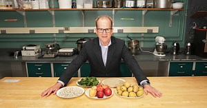 Promoting beneficial gut microbes with whole-food dietary fiber