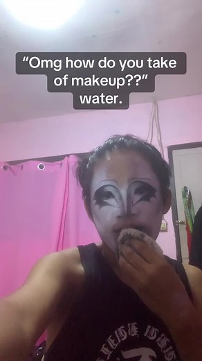 #fyp #gothmakeup #goth #foryoupage #dragmakeup #drag #dragqueen