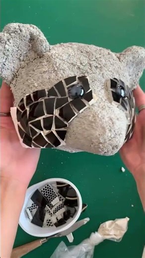 From Shattered to Smashing: The Porcelain Bear Rises! / 打破「碎」鏡，重塑「熊」心！🐻✨