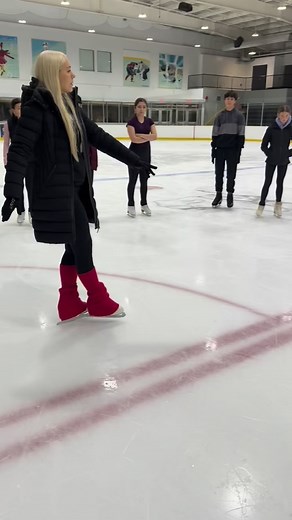 Teaching basics of toe loop timing and positioning at the Creston, BC workshop! At our seminars, we break down the positions with drills that match what we are working on to correct. This way skaters learn what needs to be focused on and have the right tools to work on those positions outside the jumps. Book your seminar for 2026! Email us at book@flexafit.com #flexafit #figureskating #iceskating #iceskater #figureskater #figureskatingcoach #adultfigureskating #adultfigureskater #adultskater #ad