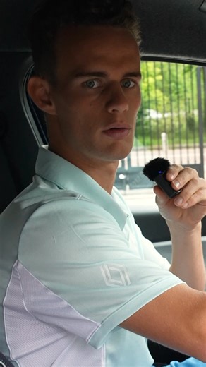 Roland-Garros ovde, tamo i svuda. #onokad je Luca Van Assche prvi put upoznao #Renault5 #RolandGarros #ETech #electric! | Renault
