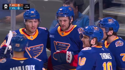 Broberg begins scoring