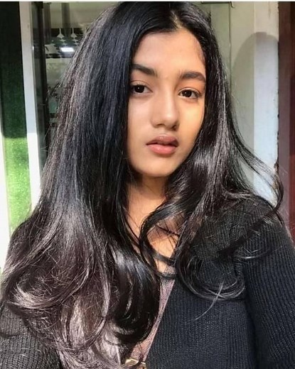 Ashlesha Thakur (Mahek Thakur) Age, Boyfriend, Family, Biography & More » StarsUnfolded