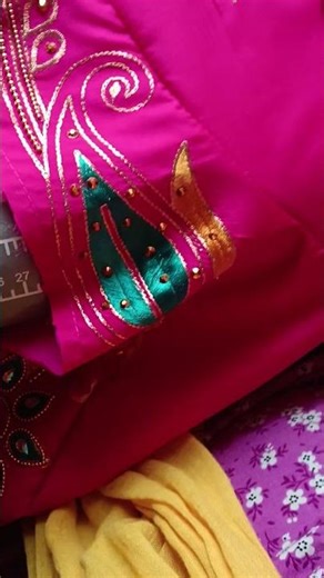 blouse sleeves attach