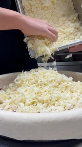 1.5K views · 10K reactions | This is the pizza for you cheese lovers! Pan Pizza, where the sauce is under the cheese  | Enzo’s Pizza And Rolls | Facebook