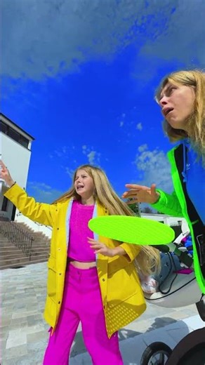 👾 Ce avem noi în CURTE 👽 MONSTER PACMAN FLY INTO SPACE #shorts by #melimi