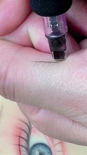 PMU Machine Demo on Finger | Precision&Detail#attotattoo#ATTOtattooMachine#pmu#pmumachine#pmuartist