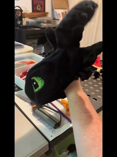 Toothless Plush Creation from How to Train Your Dragon!