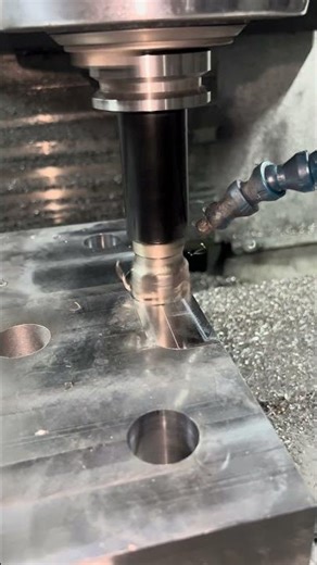 Heavy Milling on a Mold Clamp #cnc #precision #cncmachining #mold