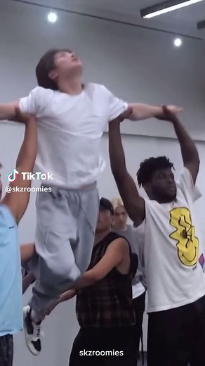 Stray Kids Members Showing Abs Compilation