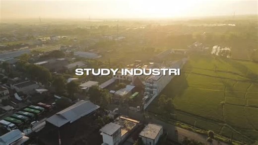 SMK Muhammadiyah 1 Pandaan on Instagram: "Assalamualaikum generasi berMUTU Kunjungan Industri Layanan Perbankan Syariah ke @de_javaschebank_surabaya dan @kawinusa.journey @lps_idic #smkmutupandaan #smkbisa #smkhebat"