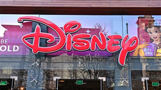 Disney earnings: Theme parks, streaming in focus for Q1 results