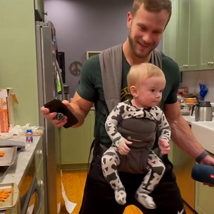 318K views · 28K reactions | Dancing Babies  We'll have a dance contest 珞 | All The Babies | Facebook