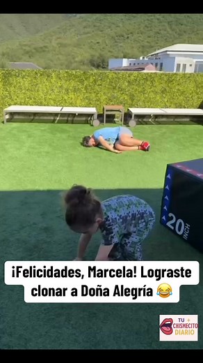 ¡Felicidades, Marcela! Lograste clonar a Doña Alegría 😂😬 . #tuchismecitodiario #fypシ #monetizar #ParaTiii #contenido #Entretenimiento #videoviral #fblifestyle #videoreelsシ #ponchodenigris | Tu Chismecito Diario