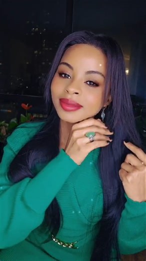 Luxury perfume Oils Canada | Luxury Perfume Oils. ALIEN GODDESS Vintage Silver Jewelry. The Ultimate Diva. She doesn’t need gold to shine. She glows in silver. Cool.... | Instagram