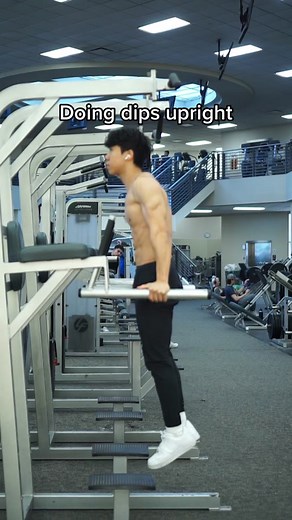 Effective Chest Growth: Lean Forward for Dips