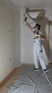 19K views · 216 reactions | Fill once and keep spraying — no interruptions, no wasted time. Graco airless sprayers deliver consistent pressure and perfect coverage across walls and ceilings in one go. With fewer stops to refill and precise control at every angle, you get first-class results faster. Efficiency that shows in every finish.  Bau Craft | Graco Contractor Equipment - EMEA | Facebook