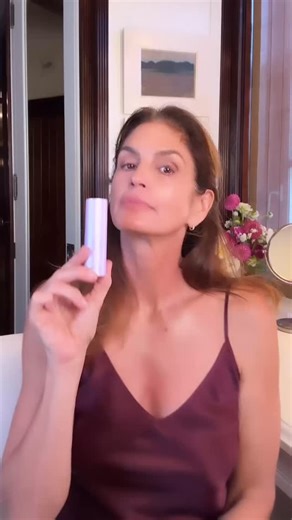 That glow? It’s on purpose. ✨ Cindy reaches for Glowing Serum for skin that looks radiant, every day. | Meaningful Beauty