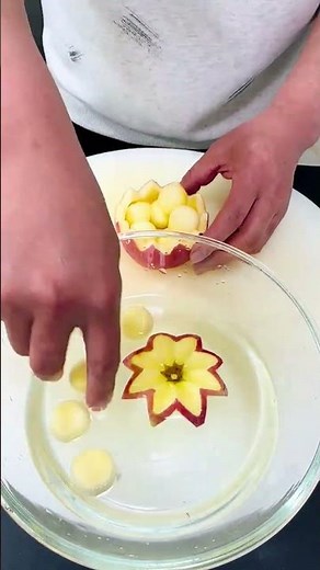 一看就会的水果拼盘 一分钟教会你做果盘#学会快去试试吧🔥 #果蔬造型 #吃出仪式感 #水果拼盘的花式做法