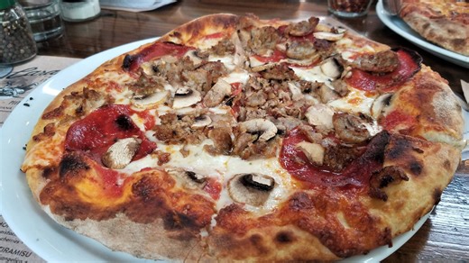 Downtown Sarasota restaurant icon sets target opening date for move to new location