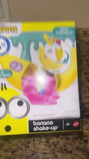 Minions Banana Shake-Up Slime Making Kit Unboxing