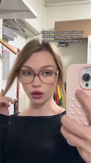 she’s a near sided girlie