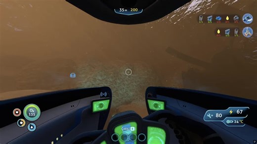 Exploring the Leviathan in Subnautica