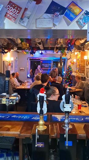 This festive season at the Crown just gets better and better.Thankyou to the Mechanic's for another brilliant live music night.🥂🍺🥃 | Crown & Anchor, Kilnsea