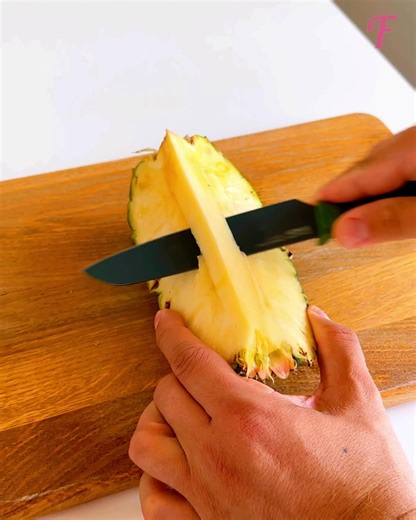 Slice and dice fruit to create impressive platters | Fabiosa Daily