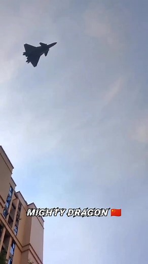 Chinese J-20 Mighty Dragon Fighter Jet Overview