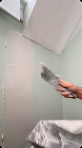 1.7K views · 17 reactions | This is how to apply wave texture in a repair.  Note: you must select the sponge depending on the old texture  #drywallfinisher #tips #tiktokviral #DIY #virginia #humor #humorlatino #usa #757 #transformation | Meluxury Renovation LLC | Facebook