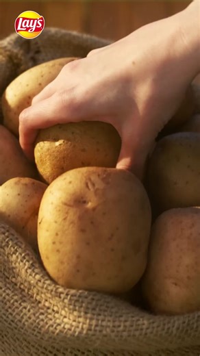 The taste you love, made with ingredients you recognize. | Lay's