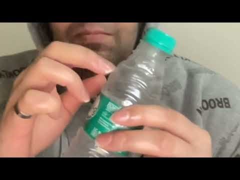 ASMR Humming & Tapping a water bottle