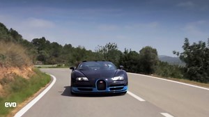 Chevrolet Corvette C8 vs Bugatti Veyron Grand Sport Vitesse