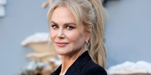 Nicole Kidman Twins With Her Two Teenage Daughters and Her Lookalike Sister Antonia in Rare Family Vacation Photos