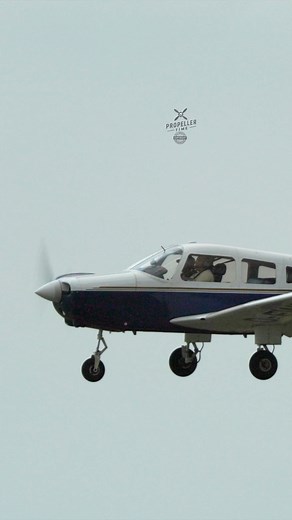 Piper Warrior II | D-EWAR | Landing at Lelystad Airport #propplane #aviation #generalaviation #propeller #piperepair #piperaircraft | Propeller Time
