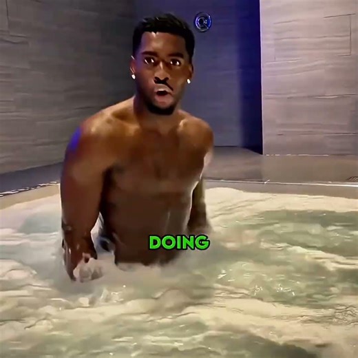Can You Handle This Hot-to-Cold Water Challenge? 😳💦#Challenge #Viral #HotCold #Fun #Shorts