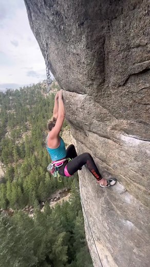 I have a hard time being serious I sorry 😆. 🎥 @scottcrady #climbing #climbingtiktok #rockclimbing #boulder