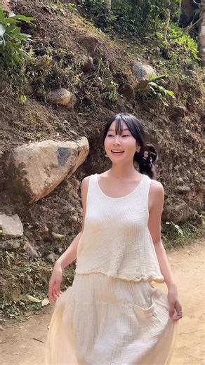 Salinthip Yimyai on Instagram: "⏳"