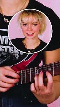 How to Tap on Electric Guitar