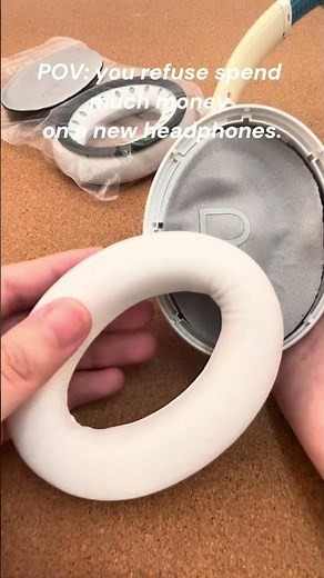 Let’s replace these earpads together.